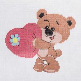 Набор для вышивания Hobby&Pro Kids 294 «Сердечный медвежонок»