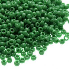 Бисер TOHO круглый 10/0 непрозрачный зелёный №0047d (2.4 мм) 5 гр.